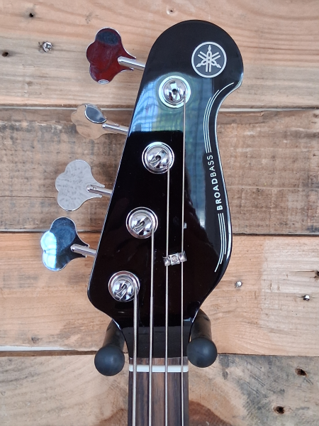 Yamaha BB434 Teal Blue